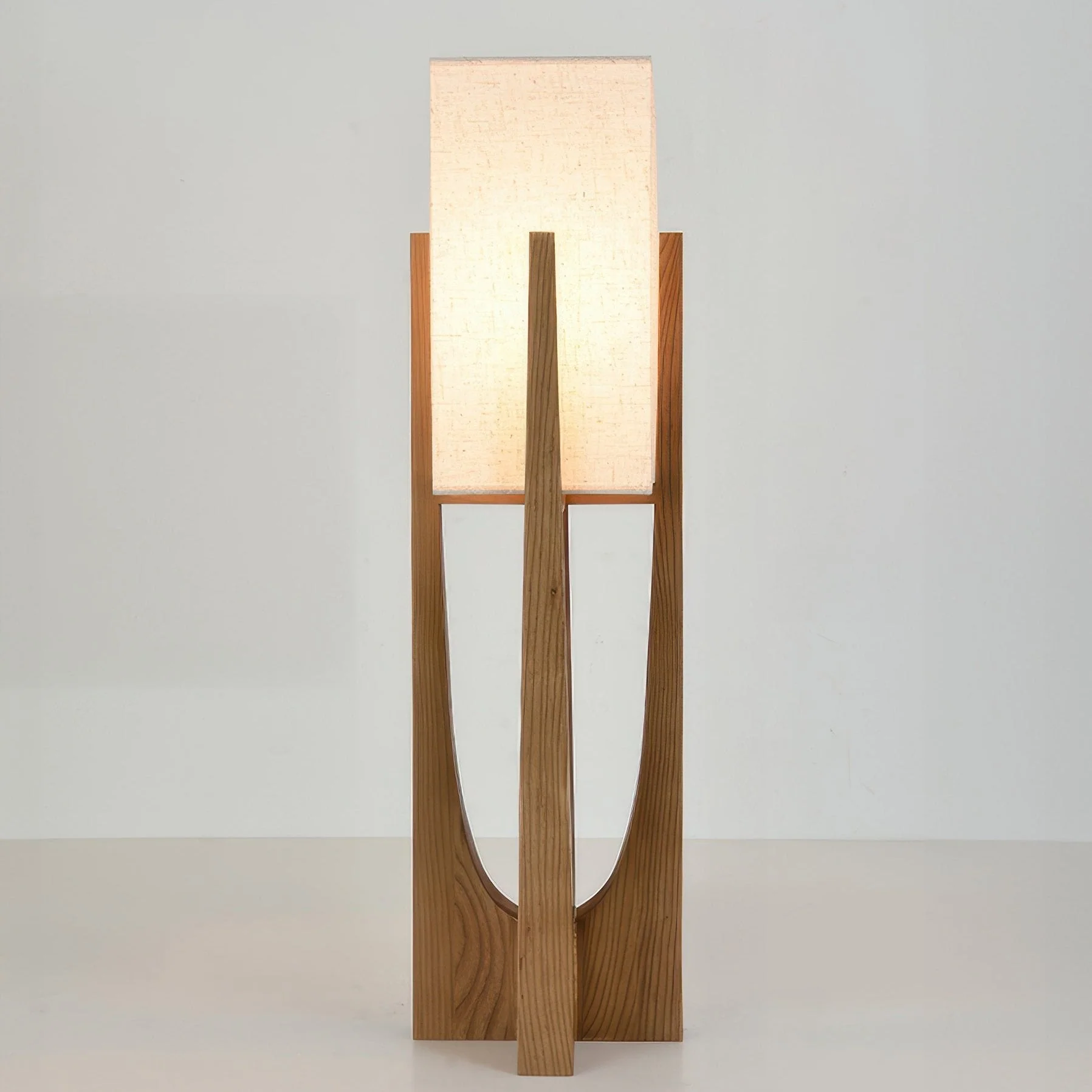 Ribe Floor Lamp – Scandinavian Minimalist Design - Image 4